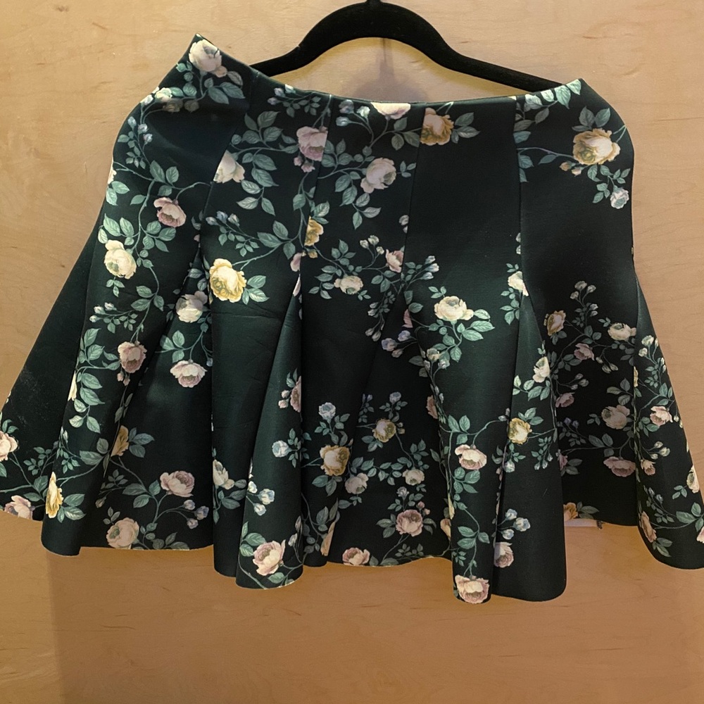 Lauren Conrad pleated skirt